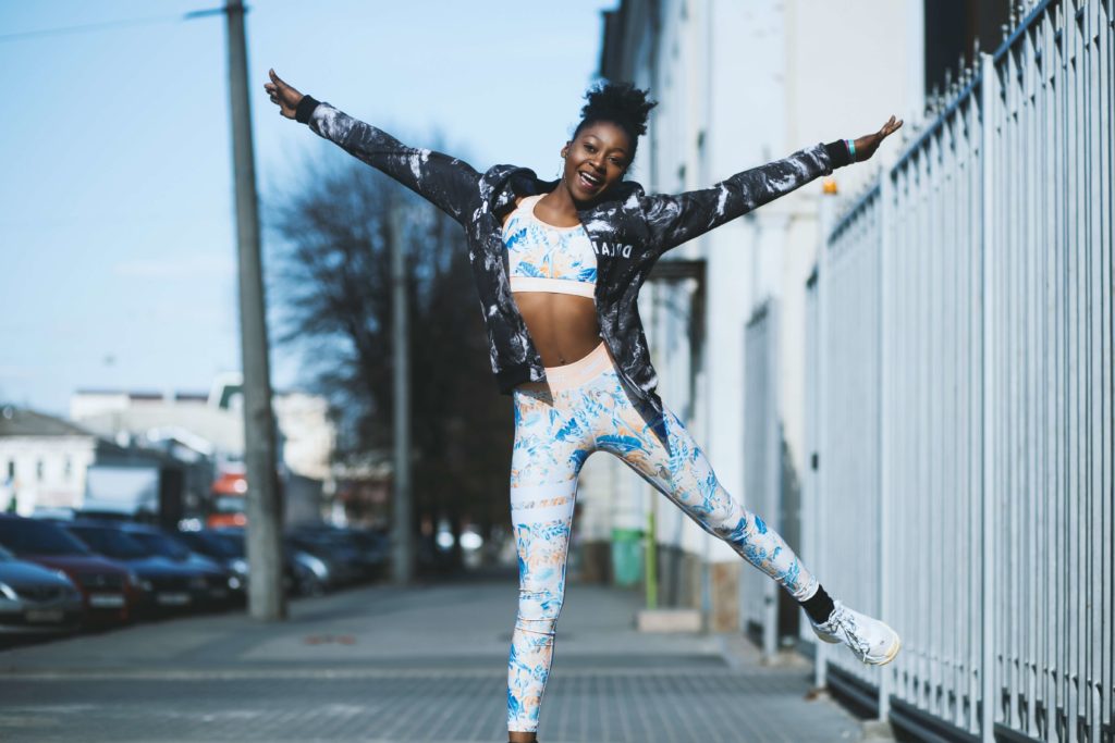 Differences You Should Know Between Leggings And Tights